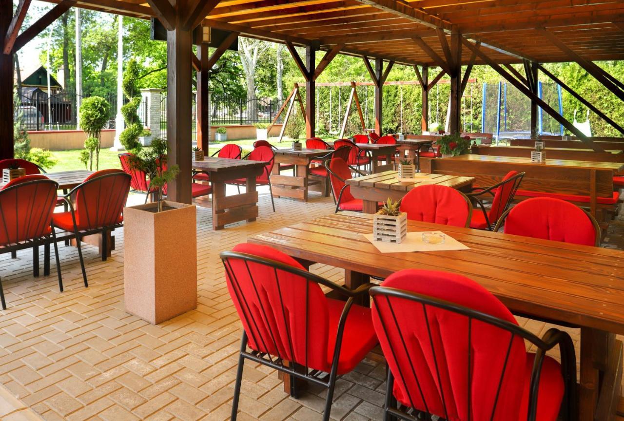 Guesthouse Villa Elizabet Палич Екстериор снимка